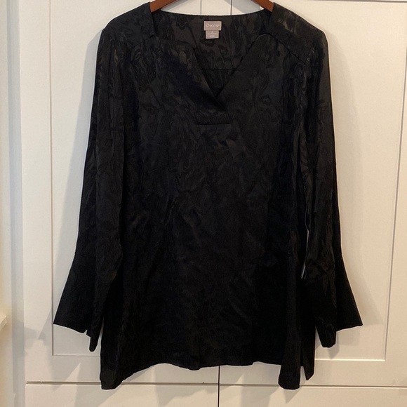 Chicos Size 2 Black Floral Long Sleeve Top - Size 2 - New w/Tags - Picture 2 of 16